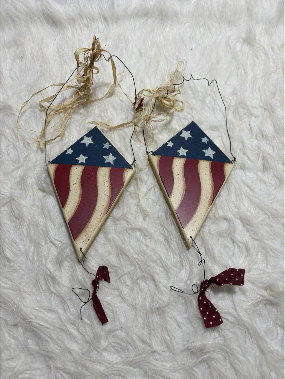 Set of 2 Patriotic USA Flag Stars Wall Decor Hanging Ornaments -4th Of July